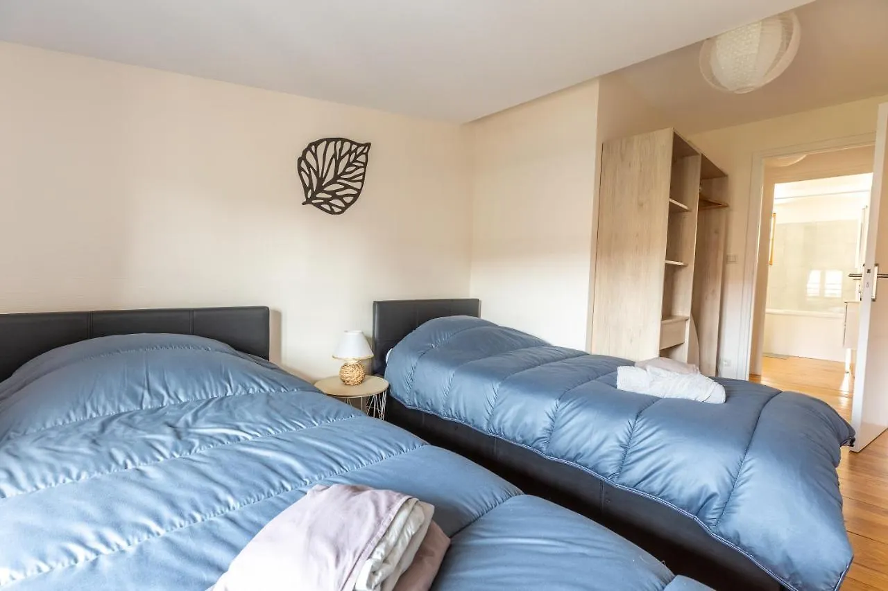 Le Double Pirou # 2 Appartements # Halte Auvergne Thiers