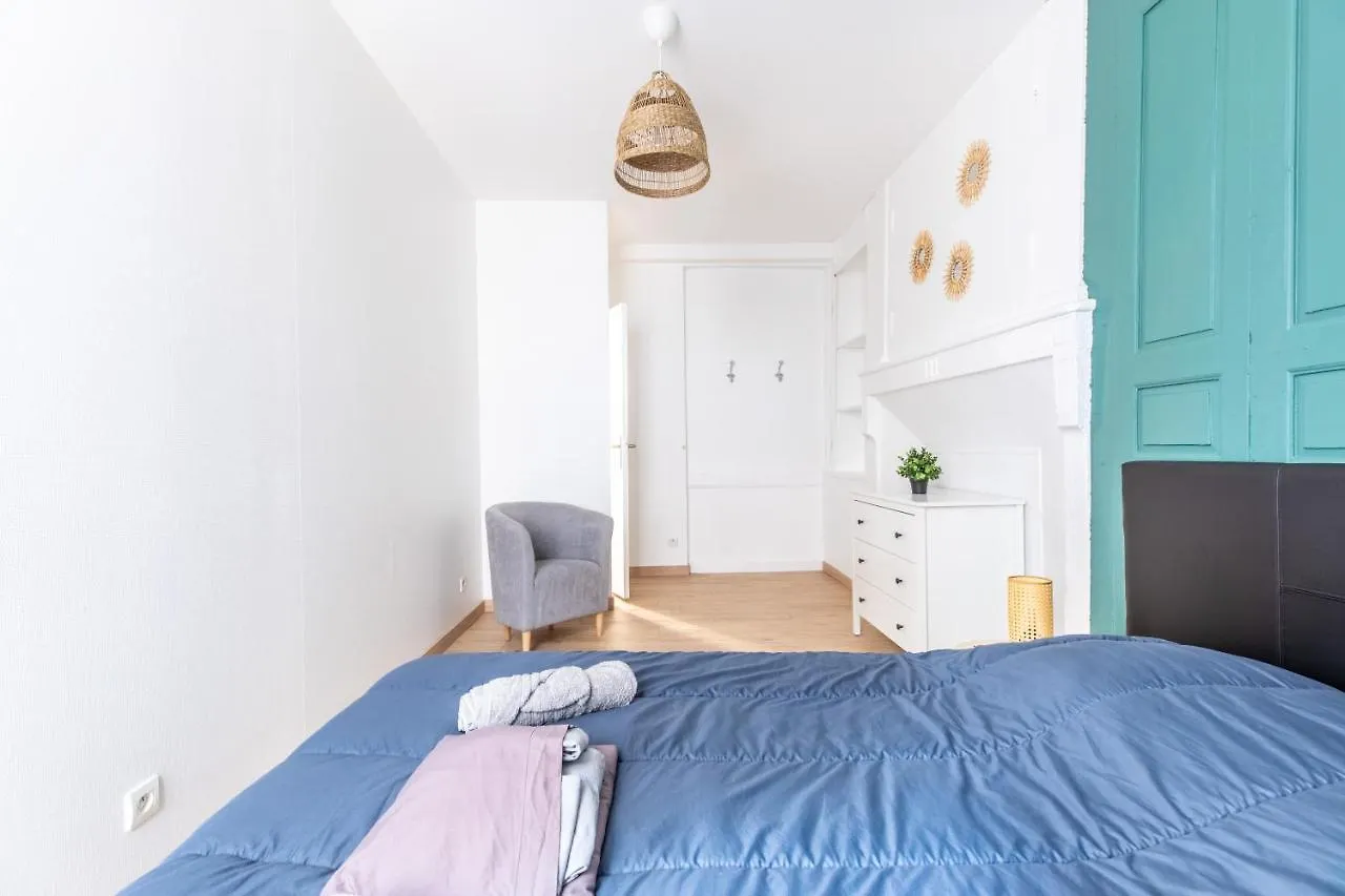 Le Double Pirou # 2 Appartements # Halte Auvergne Thiers